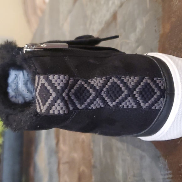 Roxy Black Ivan Fur High-Top Sneaker - Picture 15 of 16